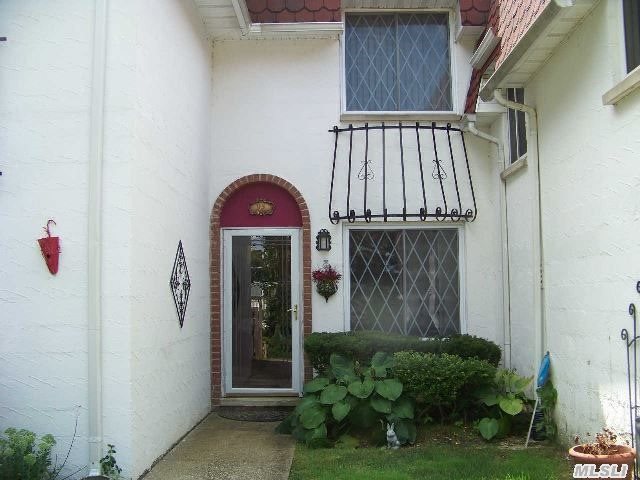 #1 photo, 95 Skyline Drive, Coram , NY 11727