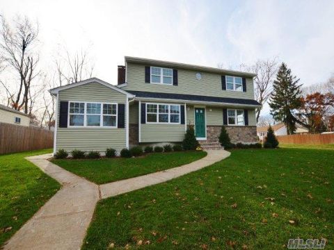 #1 photo, 29 Browning Drive, Greenlawn , NY 11740