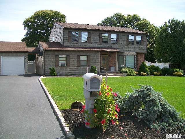 #1 photo, 1 Lovell Court, Farmingville , NY 11738