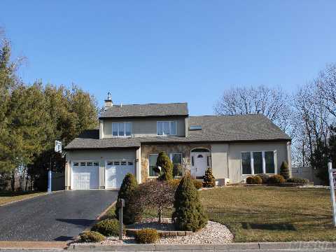 #1 photo, 62 Annandale Drive, Commack , NY 11725