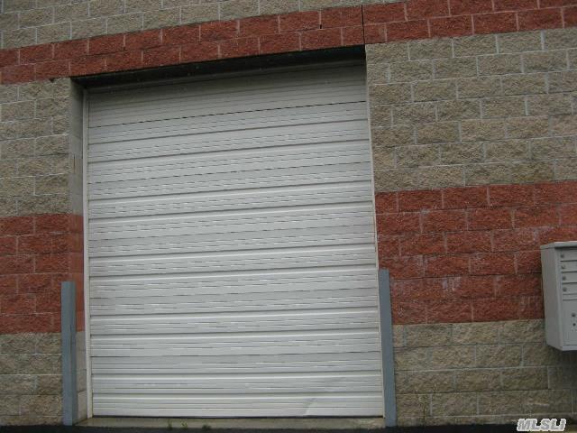 #1 photo, 405 High Street, Holbrook , NY 11741