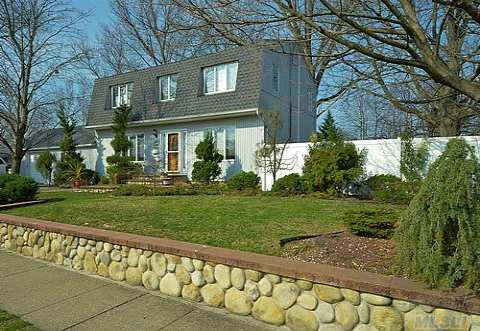 #1 photo, 107 Woodward Parkway, ナッソー郡 Farmingdale , NY 11735