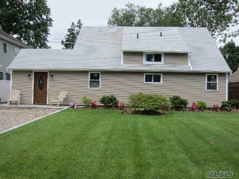 #1 photo, 9 Legend Lane, নাসাউ কাউন্টি Westbury , NY 11590