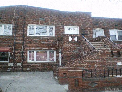 #1 photo, 1138 E 84th Street, ブルックリン区 Brooklyn , NY 11236