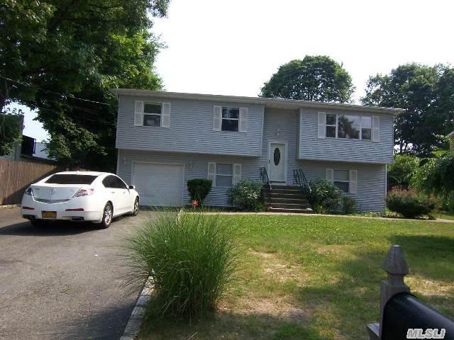 #1 photo, 16 Rosevale Avenue, Ronkonkoma , NY 11779