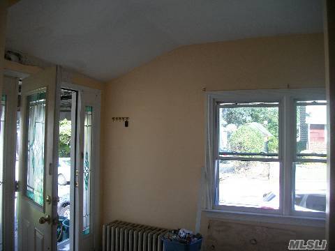 #1 photo, 119 Gotham Avenue, Elmont , NY 11003