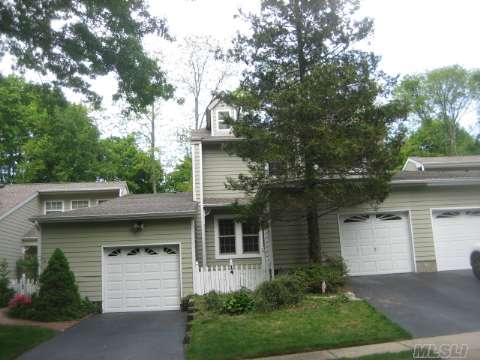 #1 photo, 14 Victorian Court, Huntington , NY 11743