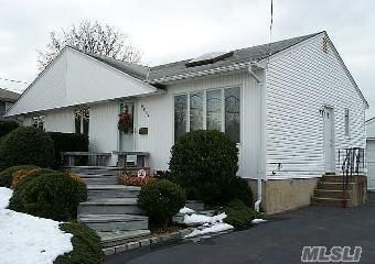 #1 photo, 2836 Shore Road, Bellmore , NY 11710