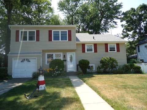 #1 photo, 622 Farmers Avenue, ナッソー郡 Bellmore , NY 11710