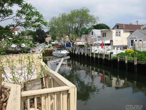 #1 photo, 116 Beach Avenue, ナッソー郡 Bellmore , NY 11710