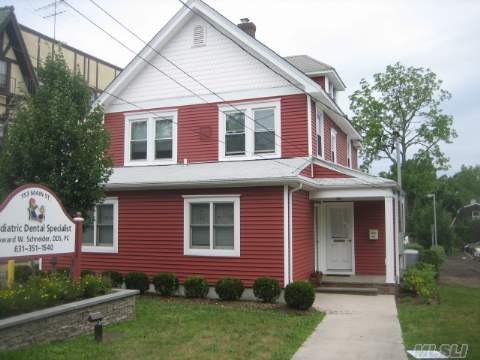 #1 photo, 153 Main Street, Huntington , NY 11743