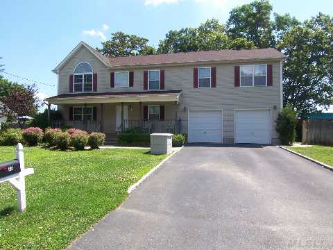 #1 photo, 65 Ohio Avenue, Medford , NY 11763