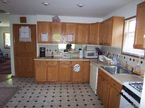 #1 photo, 14 Pine Street, Lake Ronkonkoma , NY 11779