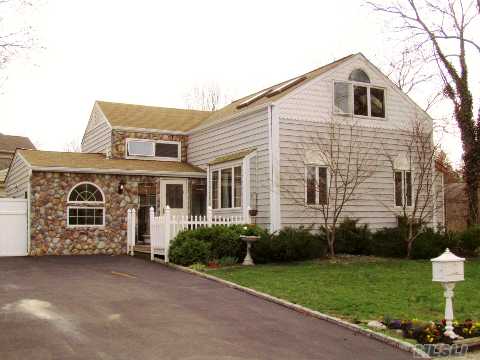 #1 photo, 11 Elford Place, 東長島 East Northport , NY 11731