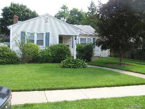 #1 photo, 341 Willow Street, South Hempstead , NY 11550