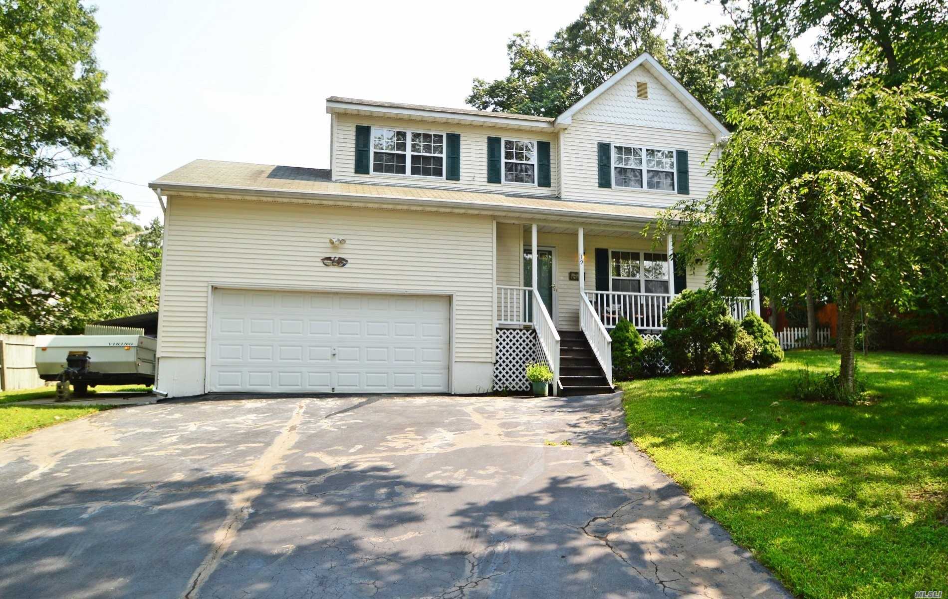 #1 photo, 19 Birch Road, サフォーク郡 Rocky Point , NY 11778