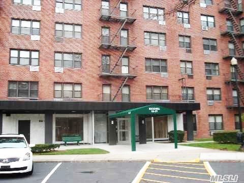 #1 photo, 86-29 155 Avenue, Howard Beach , NY 11414