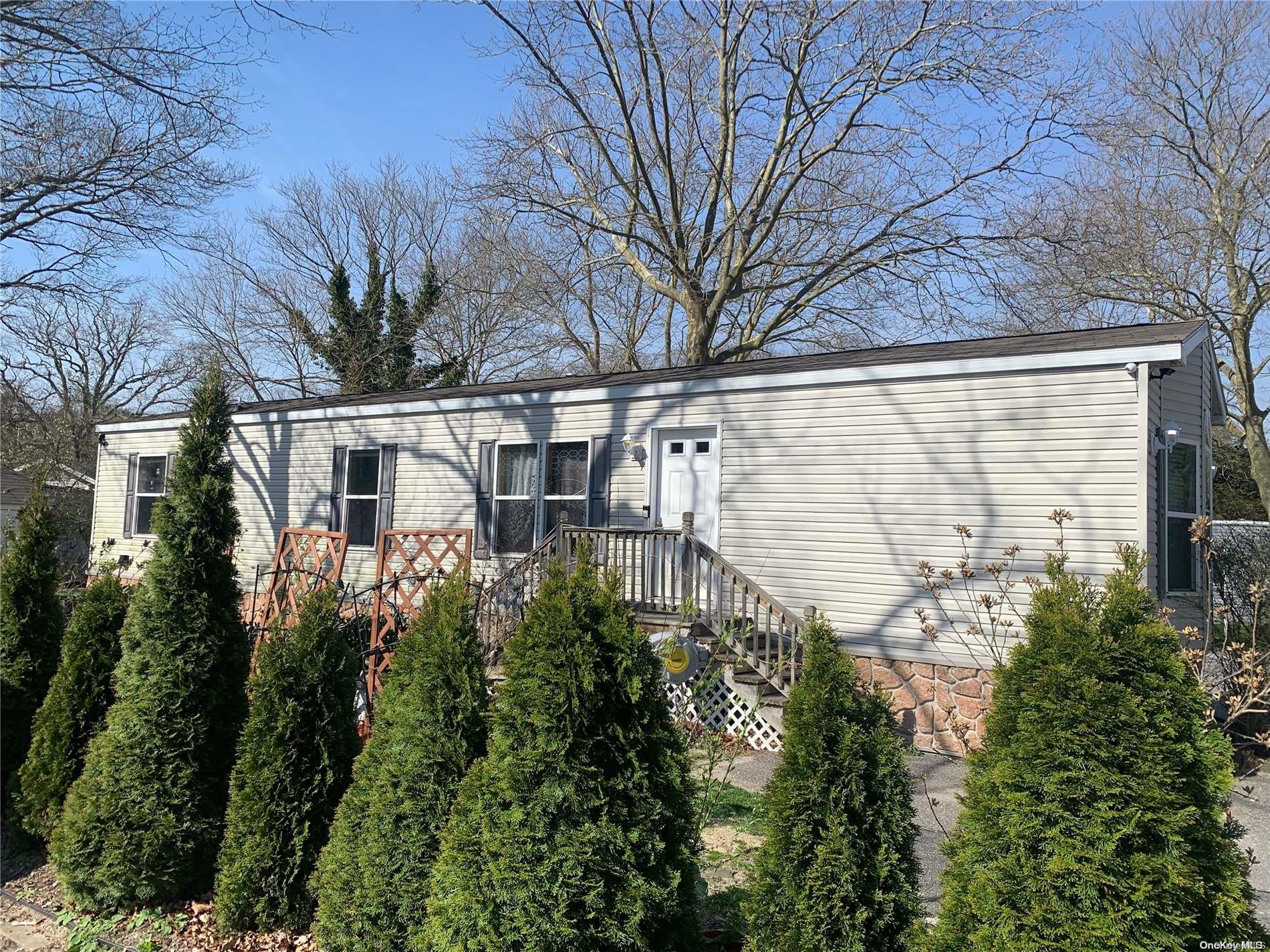 #2 photo, 31 Palm Drive, サフォーク郡 East Quogue , NY 11942