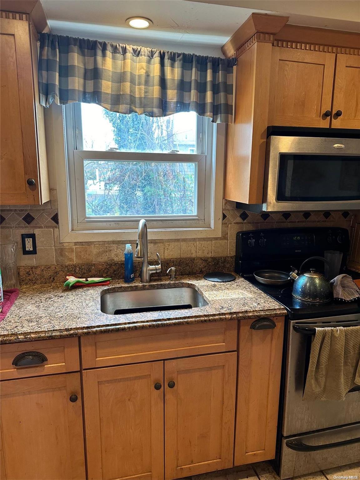 #9 photo, 67 Colonial, 长岛 Massapequa , NY 11758