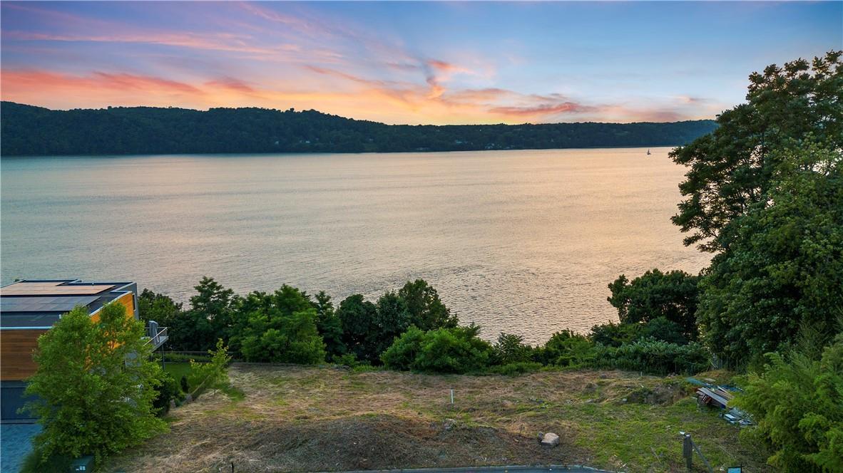 #8 photo, 11 Fairlawn Avenue, Dobbs Ferry , NY 10522