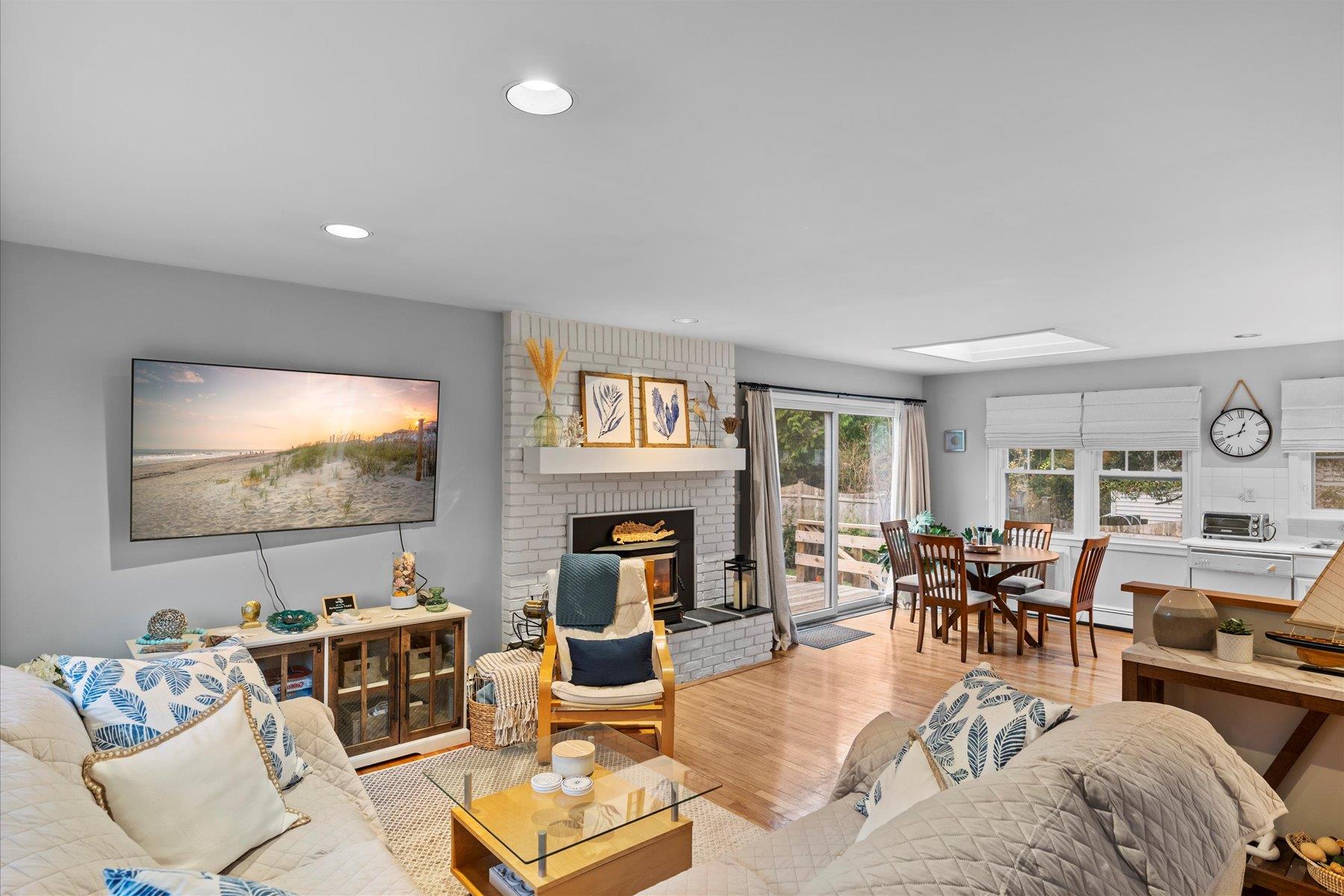 #3 photo, 3 Crestview Drive, サフォーク郡 Remsenburg , NY 11960