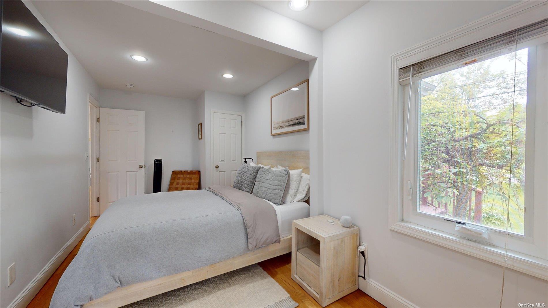 #14 photo, 6 West End Avenue, サフォーク郡 East Quogue , NY 11942