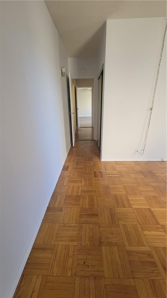 #3 photo, 3 Fordham Hill Oval, ブロンクス区 Bronx , NY 10468