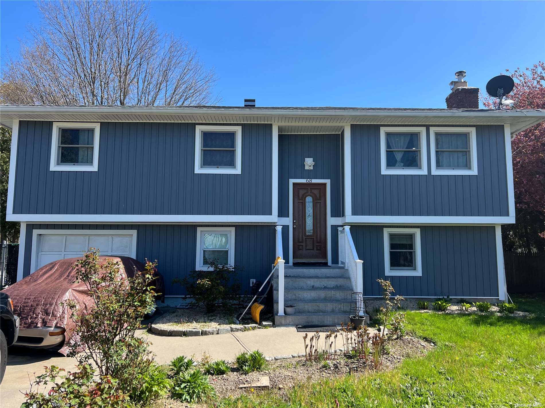 #1 photo, 68 Wisconsin Avenue, 롱 아일랜드 Bay Shore , NY 11706