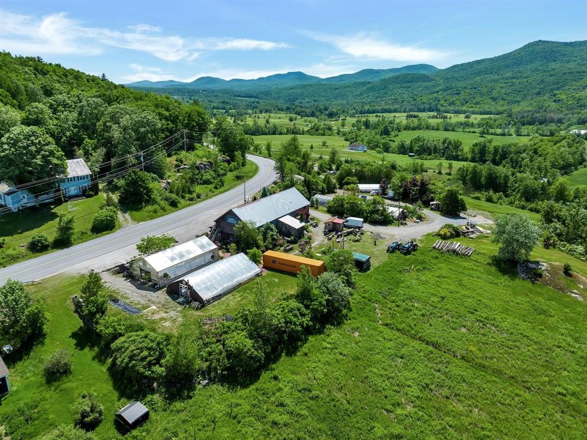 #20 photo, 729 State Route 9N, Ticonderoga , NY 12883