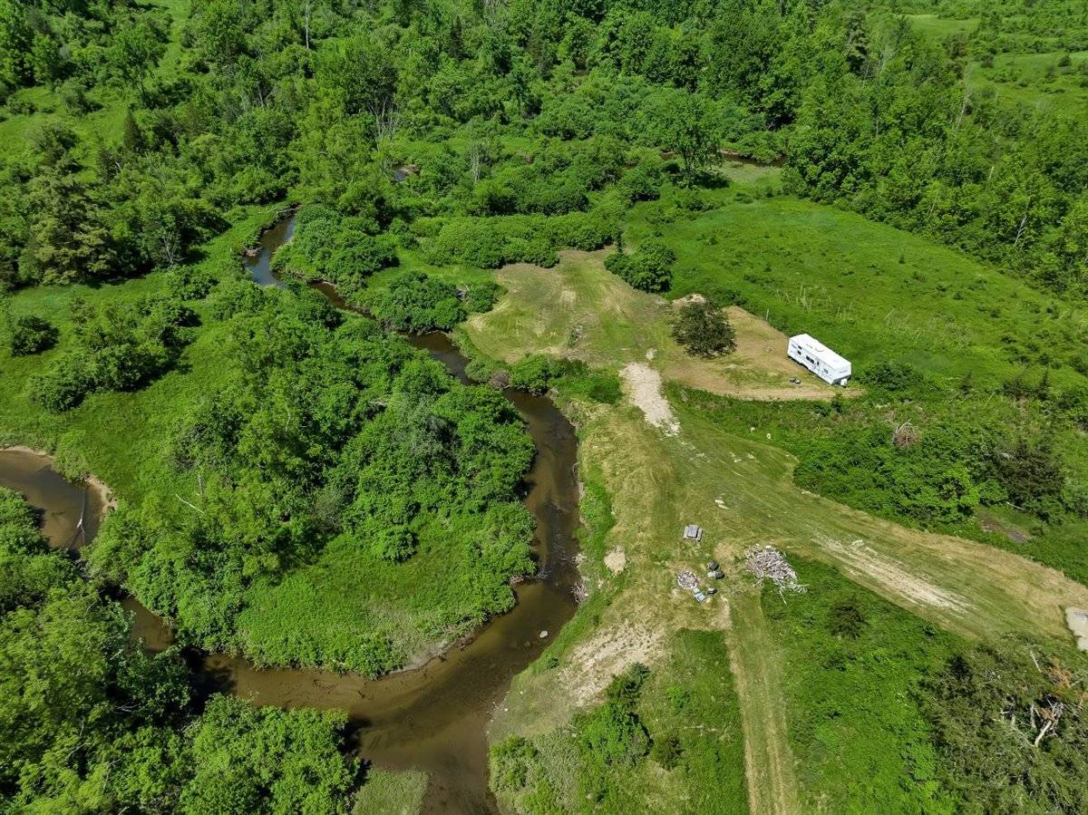 #25 photo, 729 State Route 9N, Ticonderoga , NY 12883