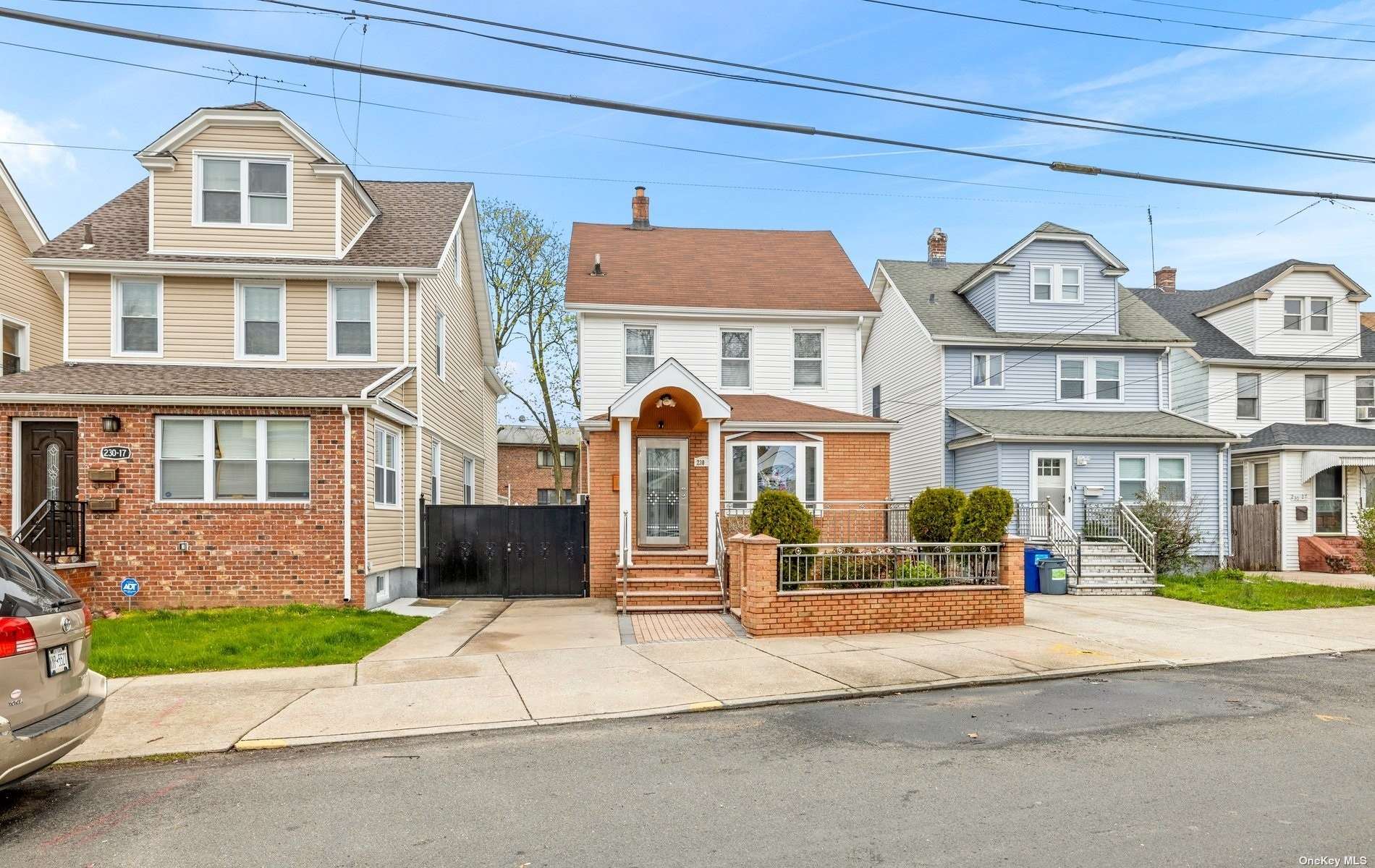 #1 photo, 230-21 88th Avenue, कुईंस Bellerose , NY 11426