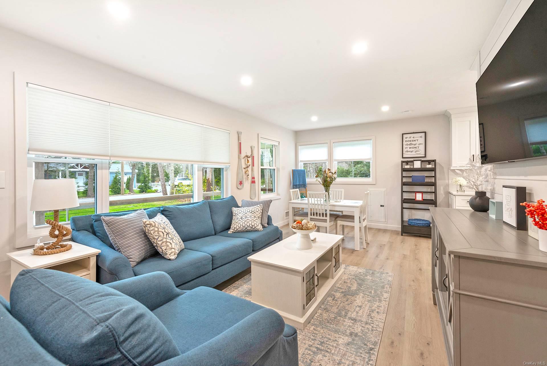 #3 photo, 104 W Tiana Road, サフォーク郡 Hampton Bays , NY 11946