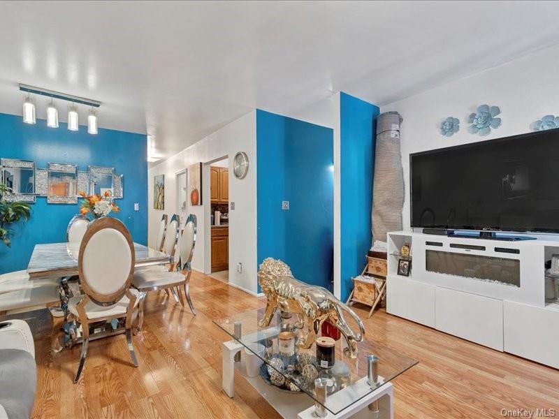 #11 photo, 1207 Findlay Avenue, ブロンクス区 Bronx , NY 10456