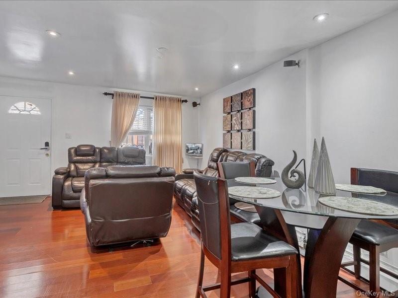 #3 photo, 1207 Findlay Avenue, ブロンクス区 Bronx , NY 10456