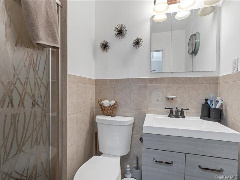 #8 photo, 1207 Findlay Avenue, ブロンクス区 Bronx , NY 10456