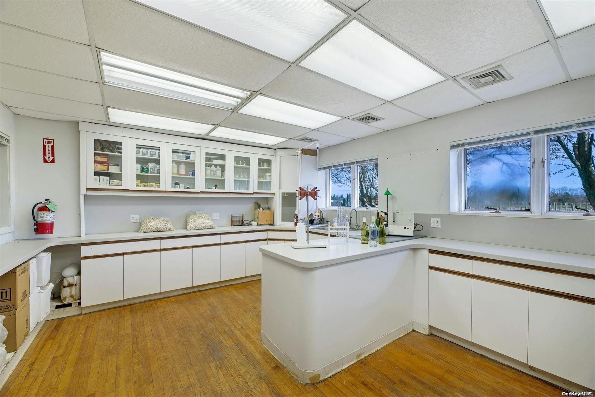 #11 photo, 18910 Middle Road, サフォーク郡 Cutchogue , NY 11935