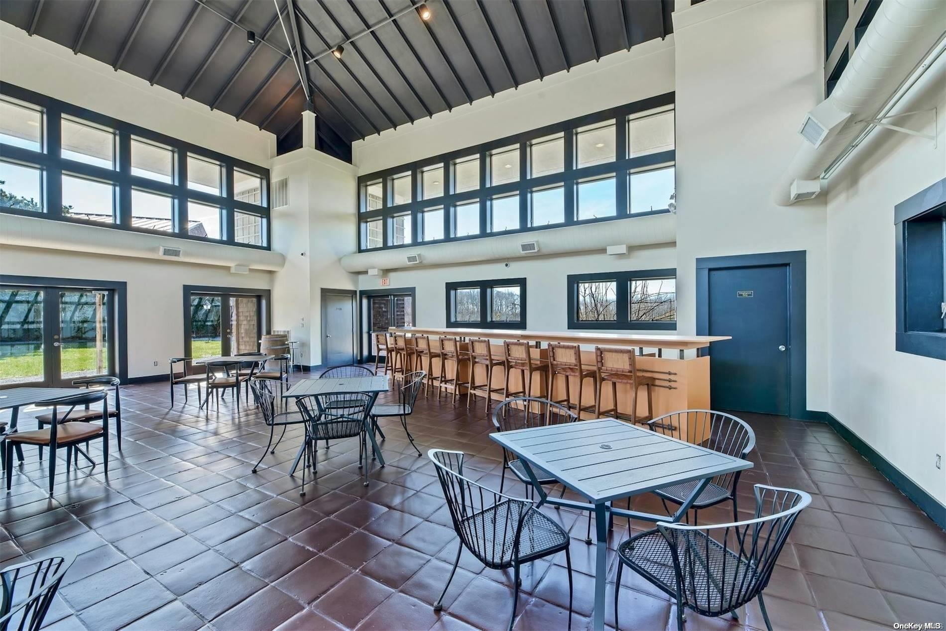 #8 photo, 18910 Middle Road, サフォーク郡 Cutchogue , NY 11935