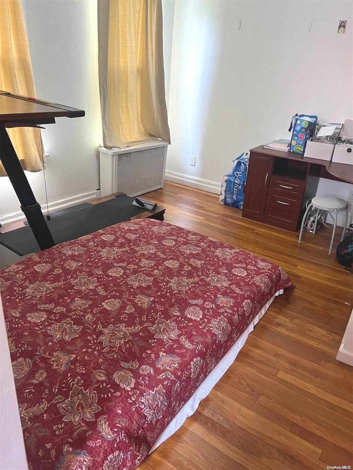 #6 photo, 43-20 72nd Street, クイーンズ区 Flushing , NY 11377