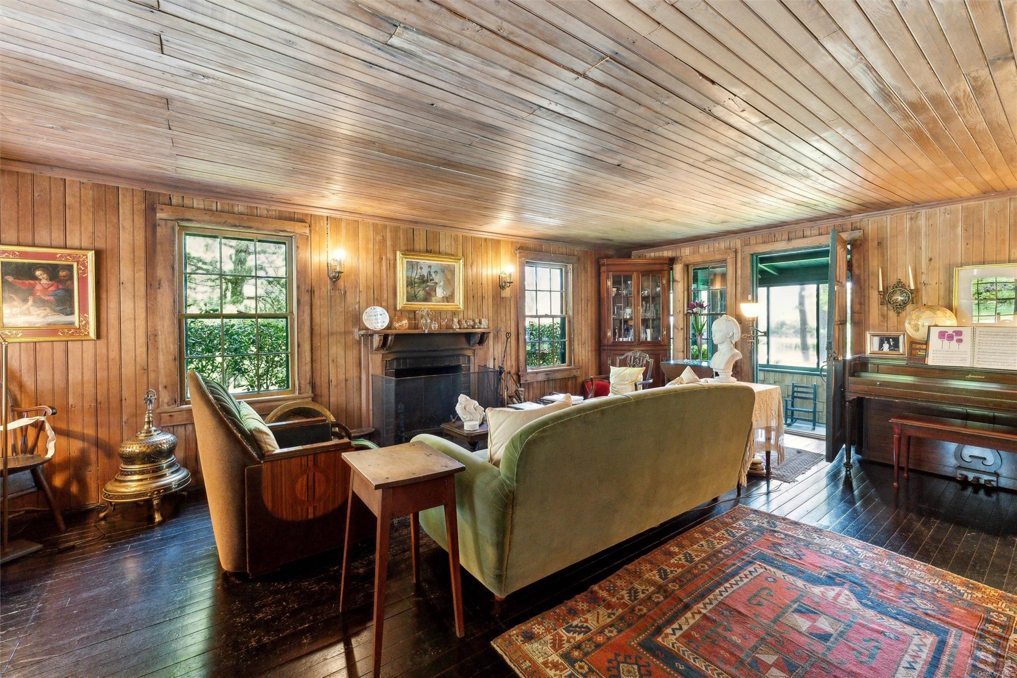 #16 photo, 17 Woodbridge Lane, Westhampton Beach , NY 11978