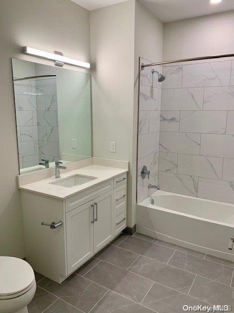 #7 photo, 1B Country Club Drive, サフォーク郡 Manorville , NY 11949