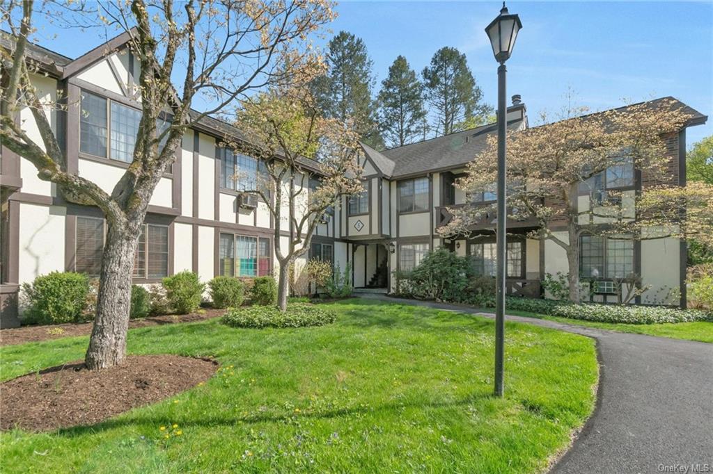 #1 photo, 5 Foxwood Drive, Pleasantville , NY 10570