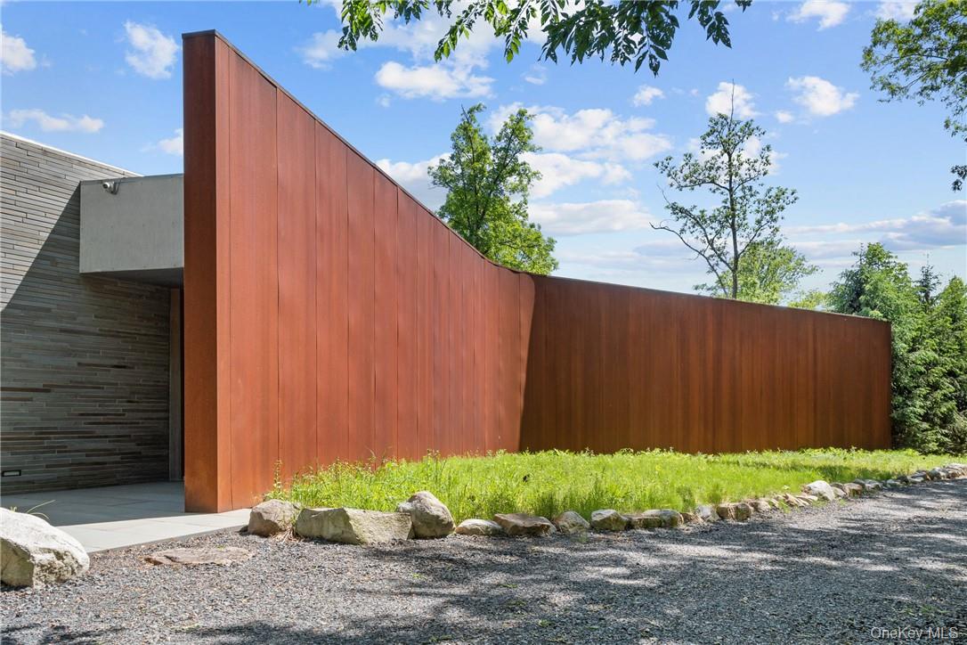 #4 photo, 121 Sheldon Road, Gardiner , NY 12525