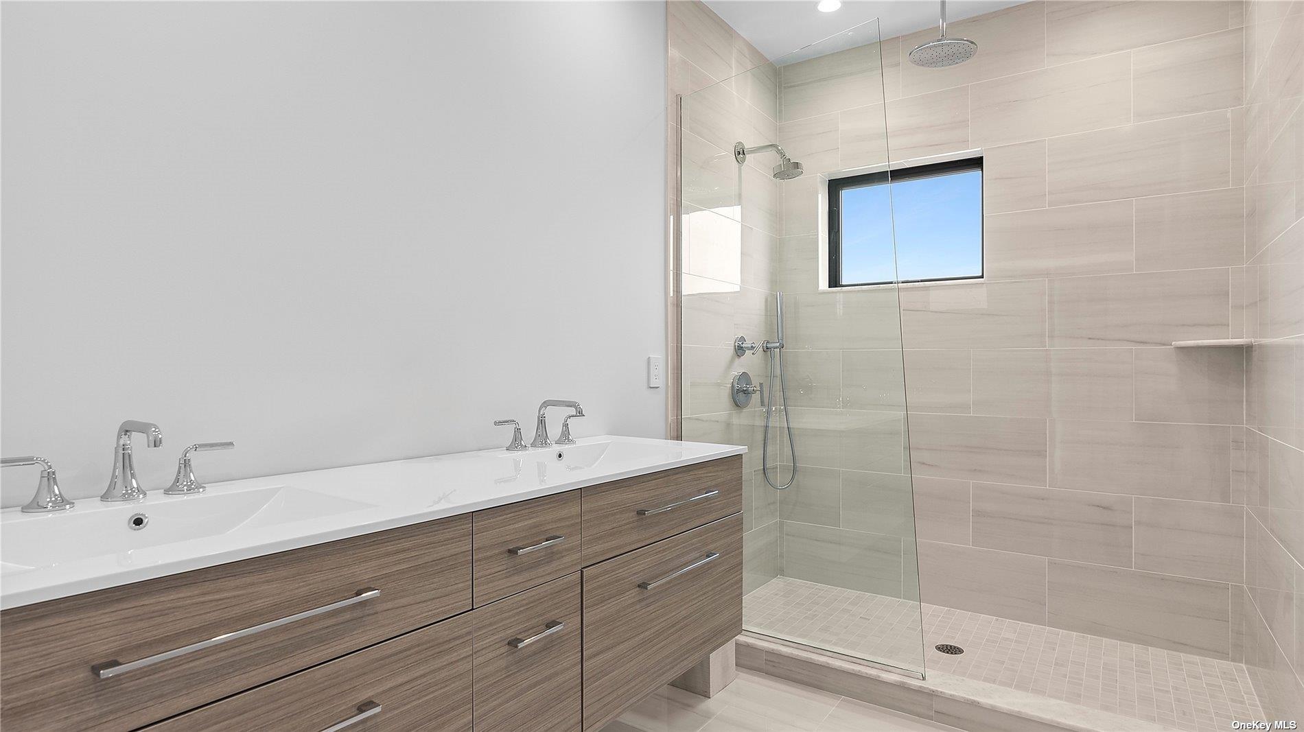 #11 photo, 314 Dune, サフォーク郡 Westhampton Beach , NY 11978