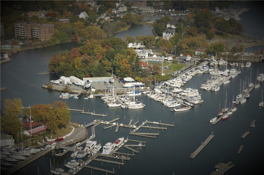 #4 photo, 101 Harbor Lane, New Rochelle , NY 10805