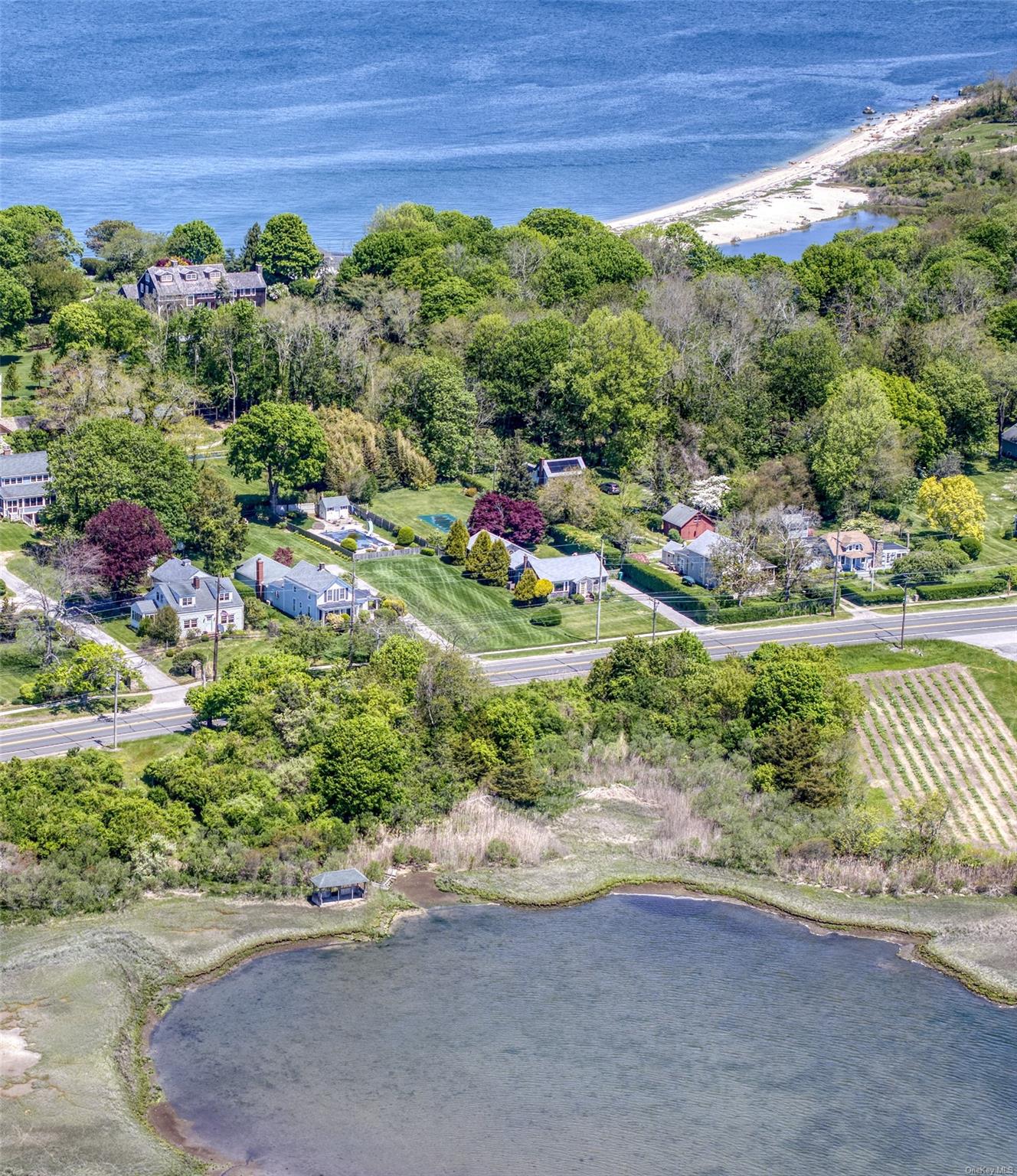 #18 photo, 20715 Main Road, Orient , NY 11957