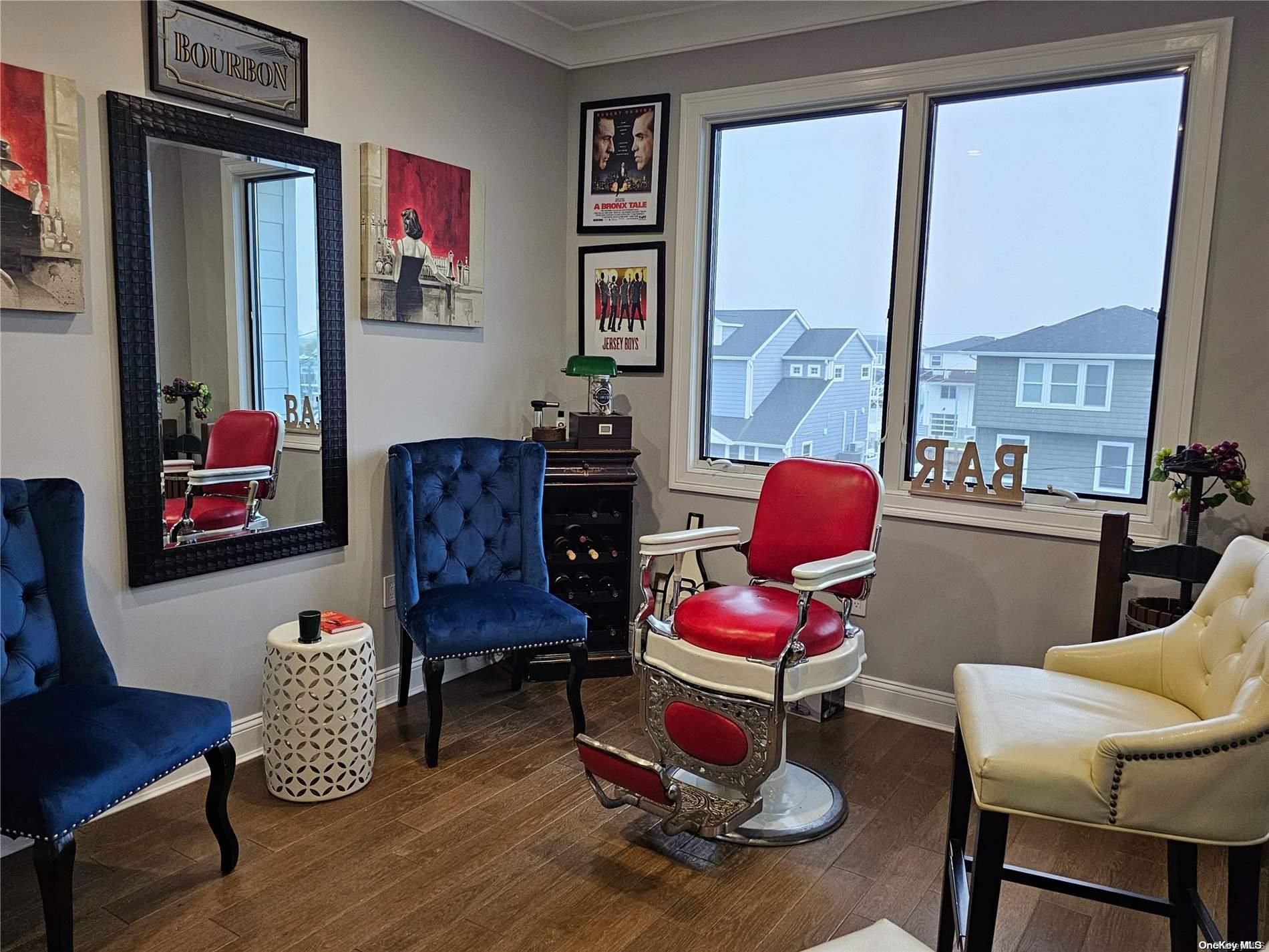 #12 photo, 47 Pershing Avenue, سوفولك Babylon , NY 11702