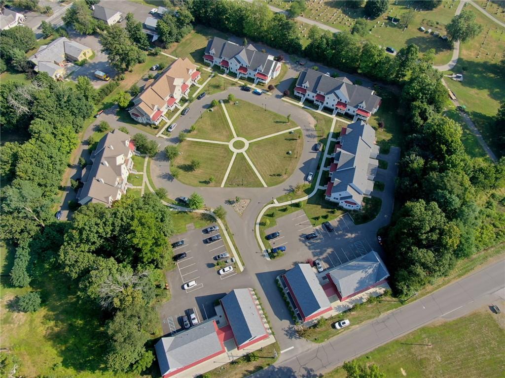 #11 photo, 33 Firehouse Lane, Red Hook , NY 12571