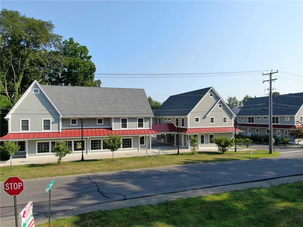 #12 photo, 33 Firehouse Lane, Red Hook , NY 12571