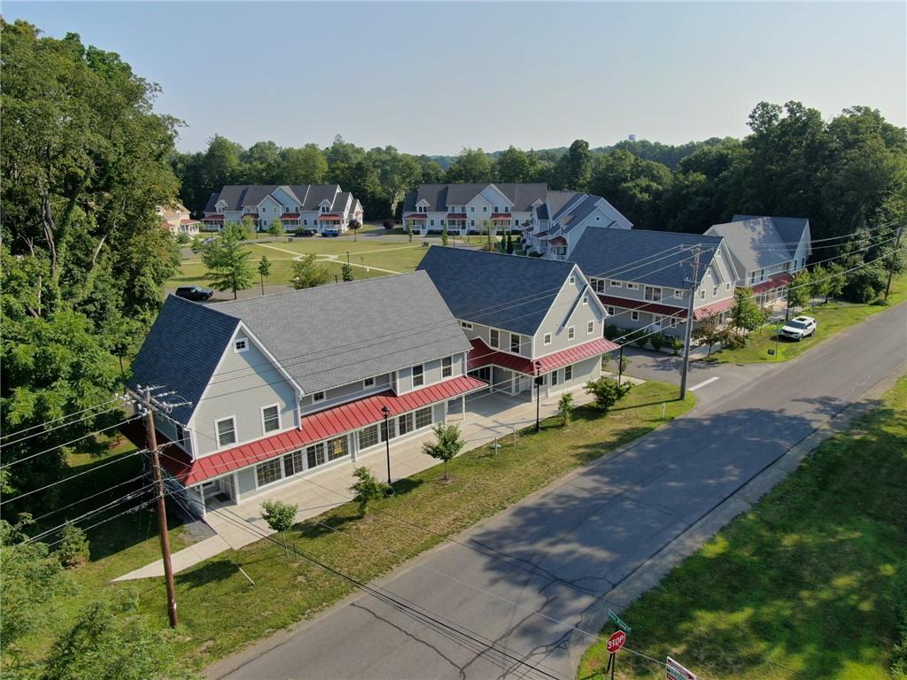 #14 photo, 33 Firehouse Lane, Red Hook , NY 12571