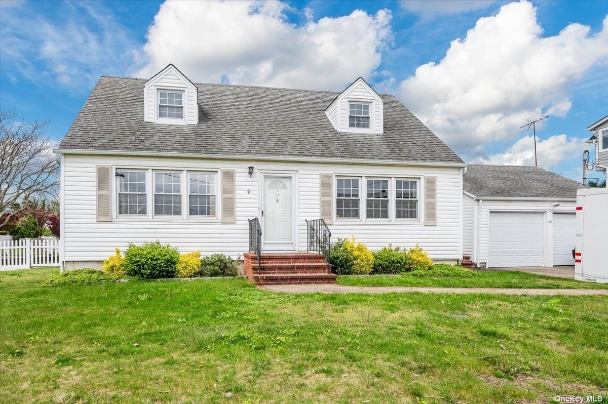 #1 photo, 44 Delta Road, Massapequa , NY 11758